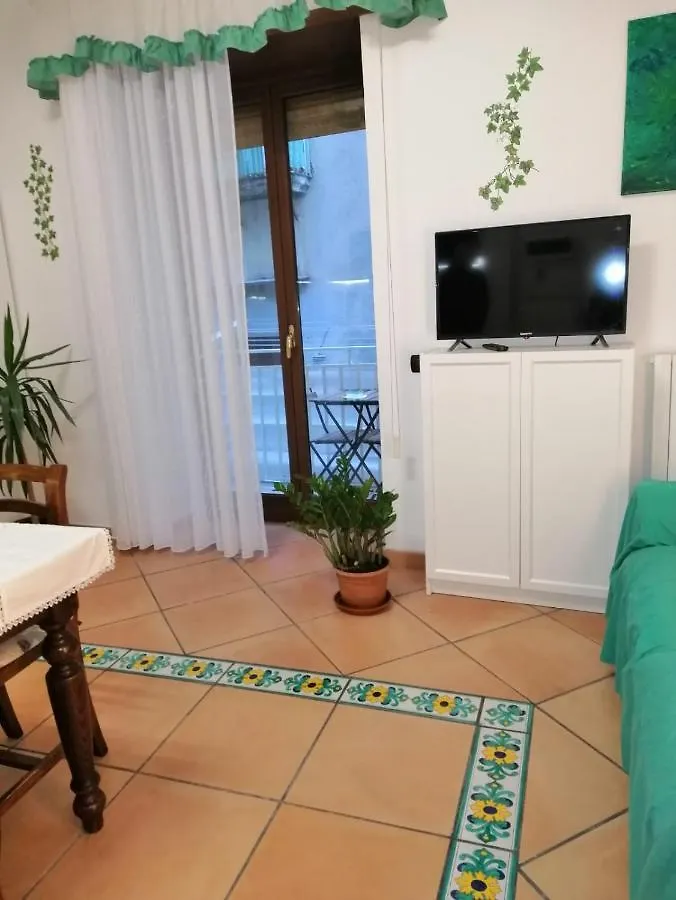 Apartament La Casa Di Tania A Napoli 0*, Neapol Włochy